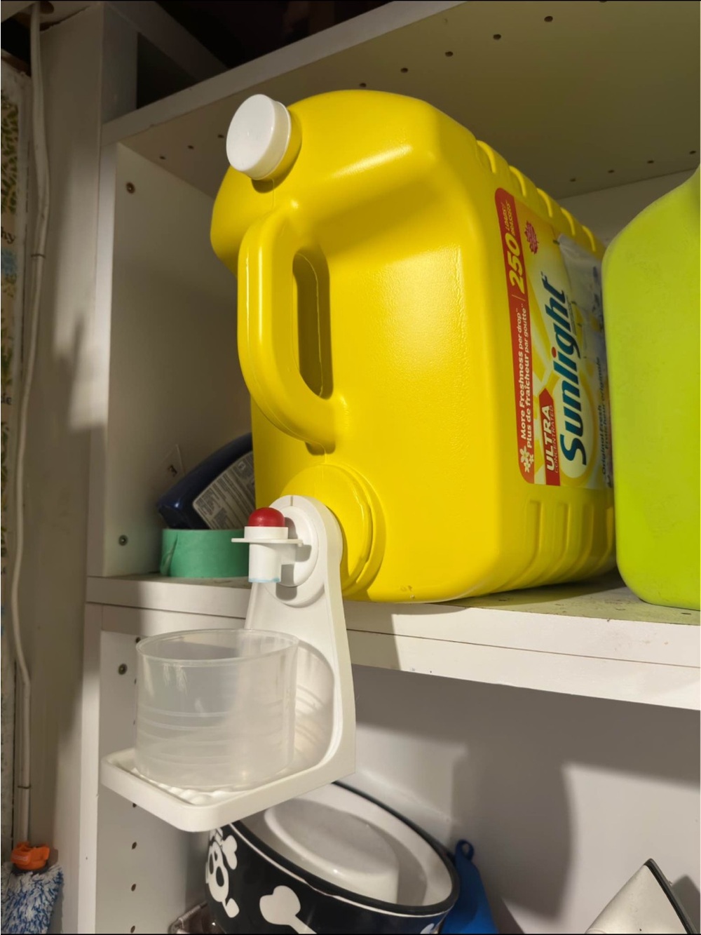 Laundry Detergent Dispenser Drip Tray, Fabric Softener Container Cup Holder